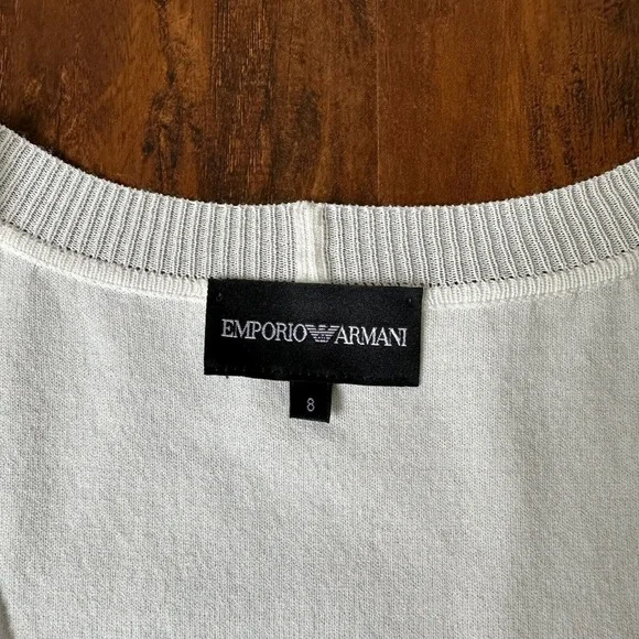 EMPORIO ARMANI Polka Dot Lace-Trim S/S Knit Top Scoop Neck in White - Picture 5 of 8